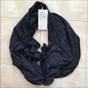 Lululemon Vinyasa Scarf Jacquard NWT